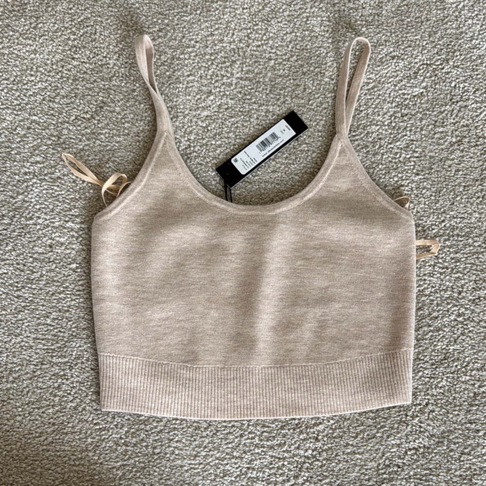 Beige Women's Knit Crop Top